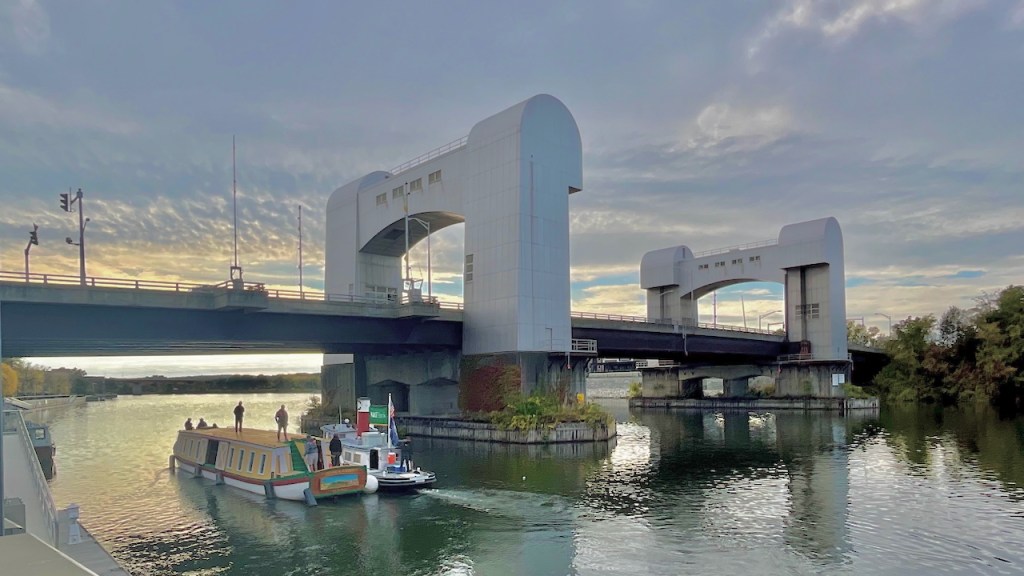 Correspondent Post:  Troy to&nbsp;Albany