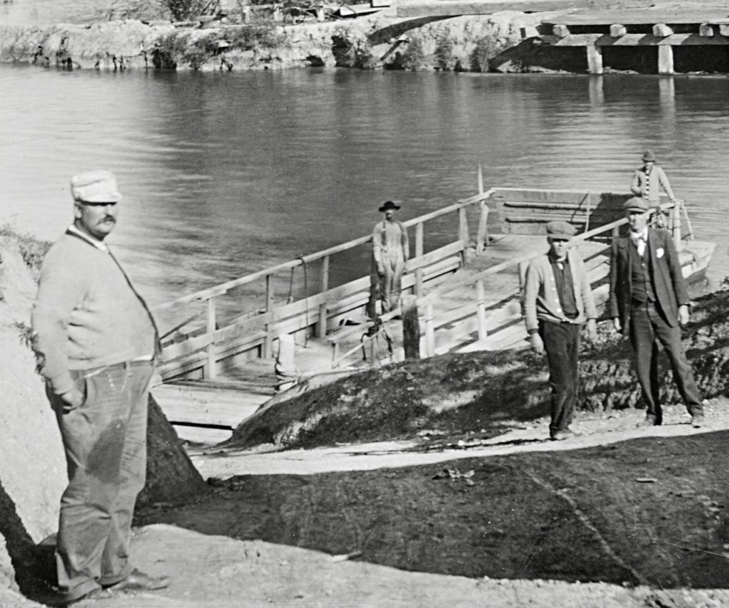 Road to Ferry, State&nbsp;Ditch